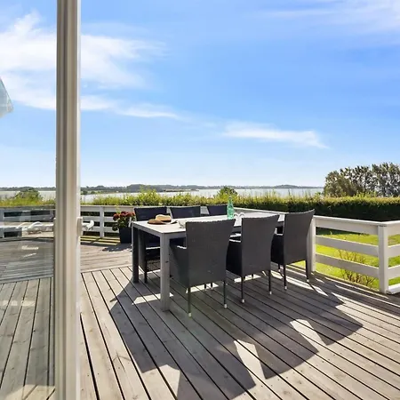 Henrich - 200m From The Sea By Interhome Egernsund