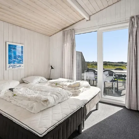Vakantiehuis Henrich - 200m From The Sea By Interhome